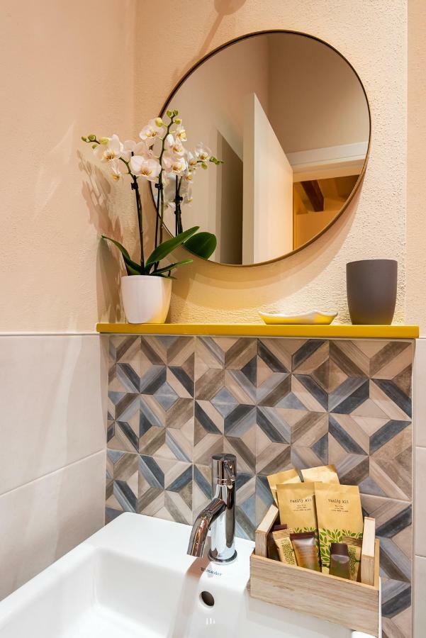 Dreamy Apartment Tre Corone Old Town Desenzano del Garda Exterior foto